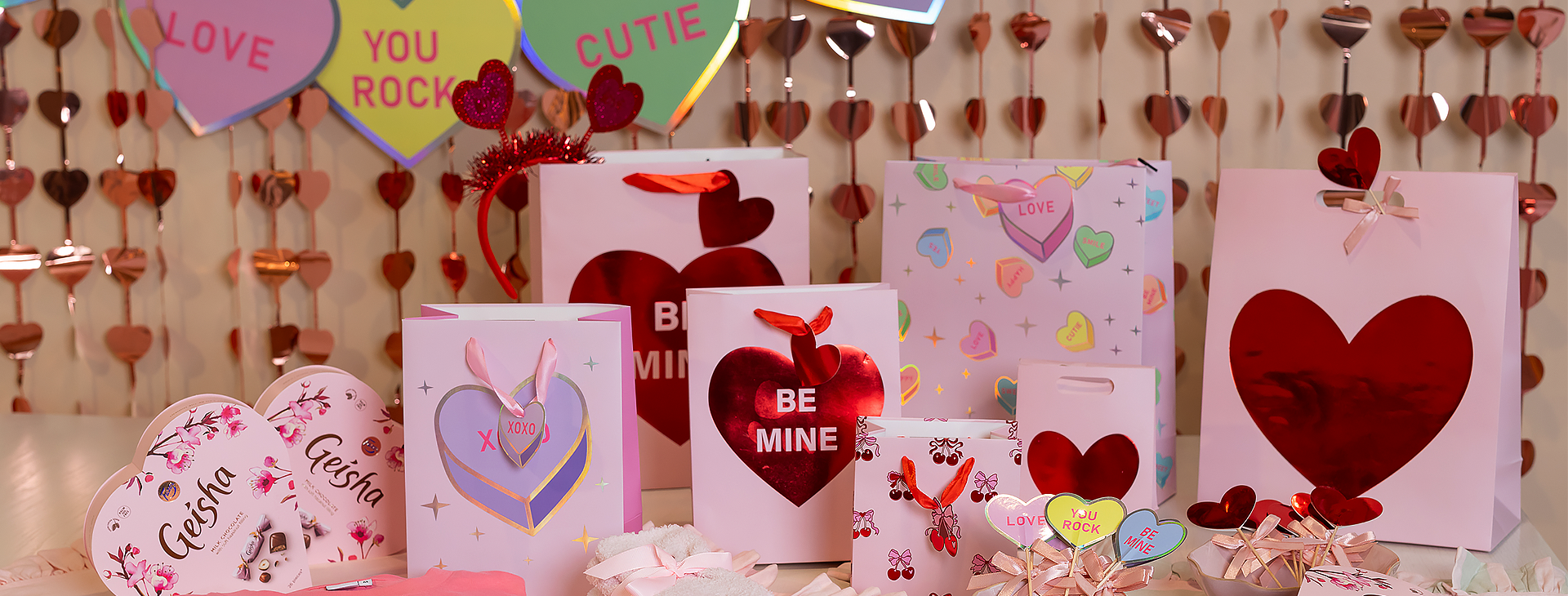 KÄRLEK TILL FYNDPRIS